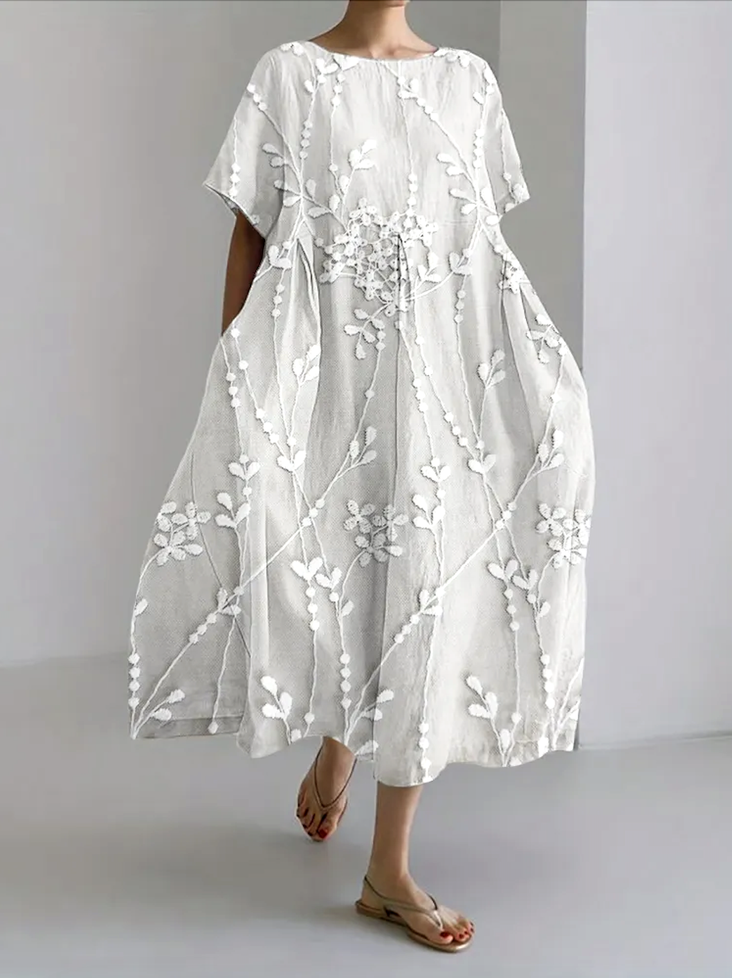 Floral Regular Fit Crew Neck Casual Dress With No