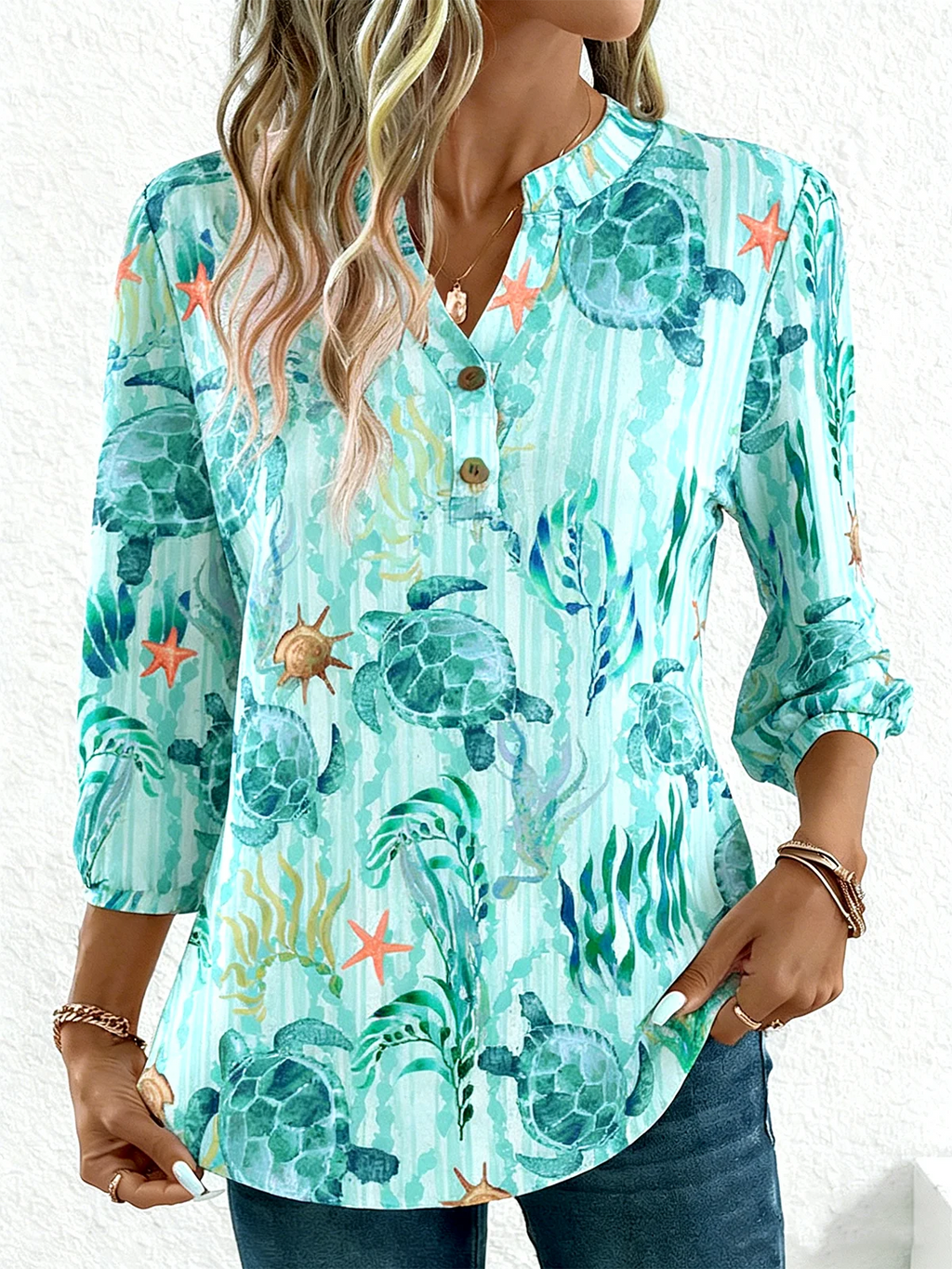 Elegant Marine Life Loose T-Shirt