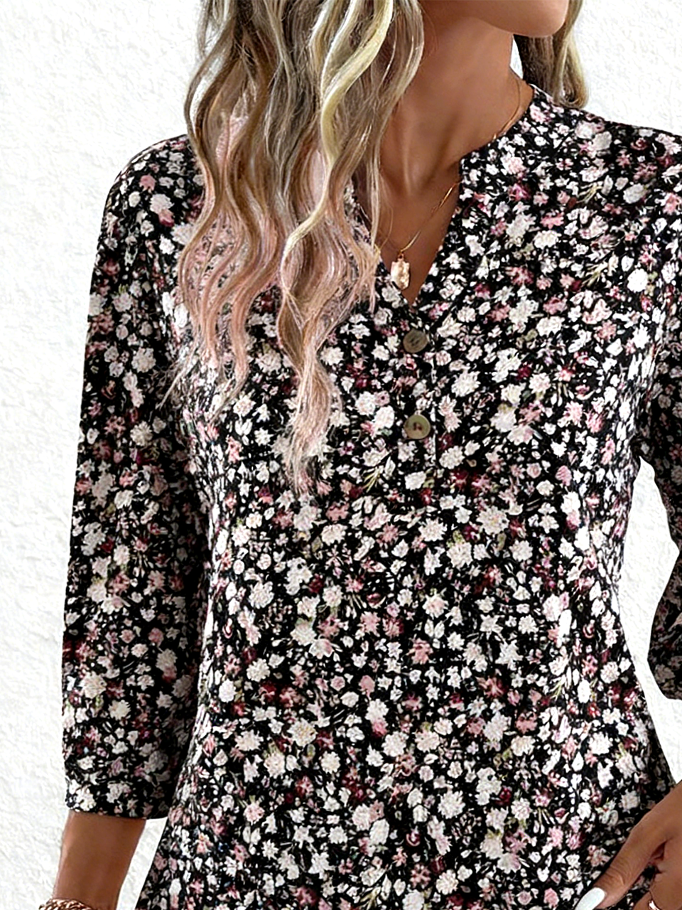 V Neck Elegant Loose Ditsy Floral T-Shirt
