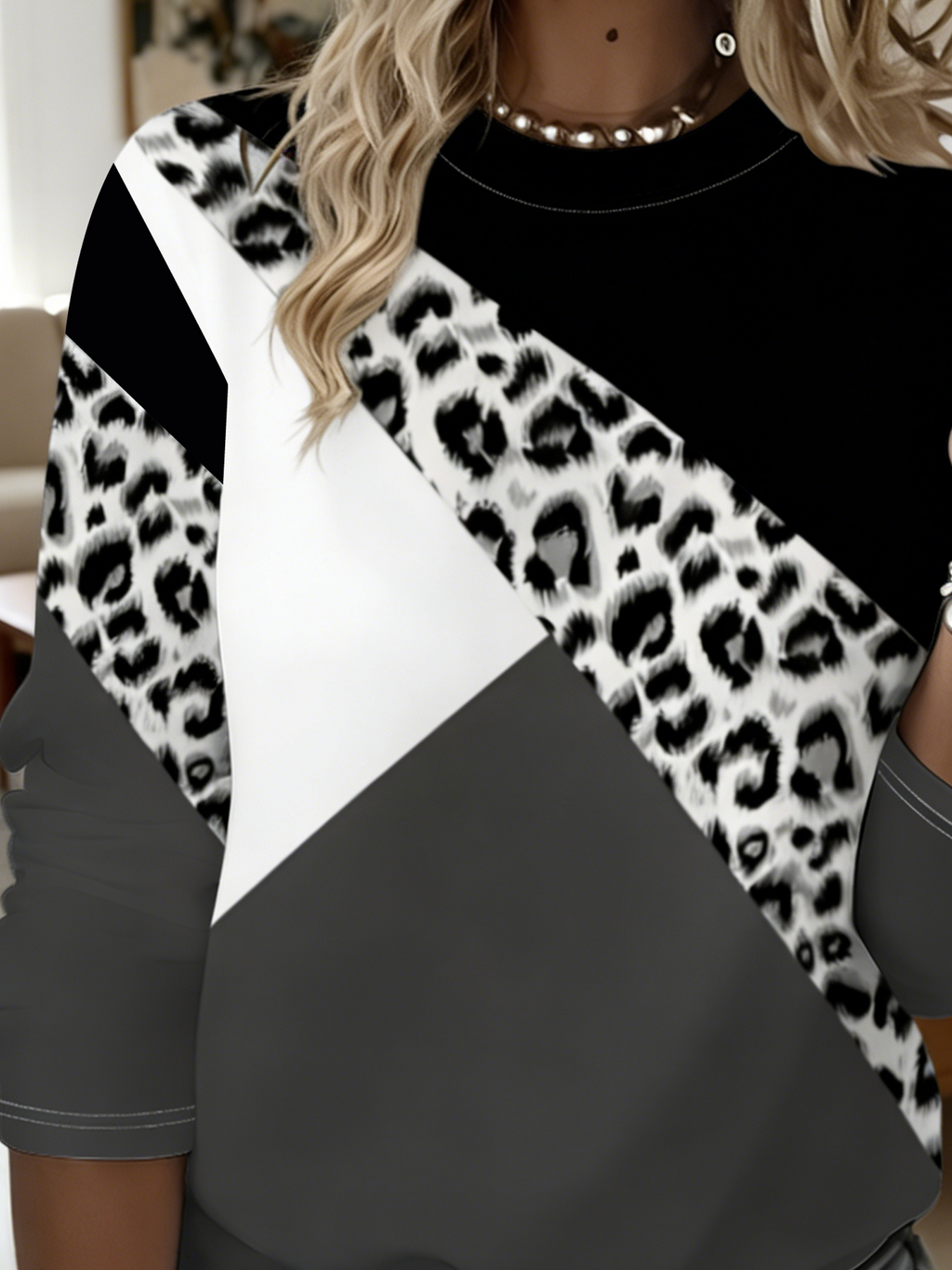 Color Block Leopard Crew Neck Casual T-Shirt