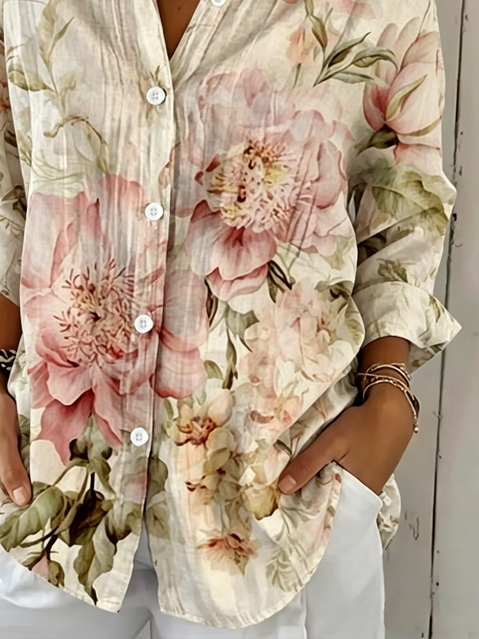 Women's Retro Floral Blouse with Mid-Length Sleeves