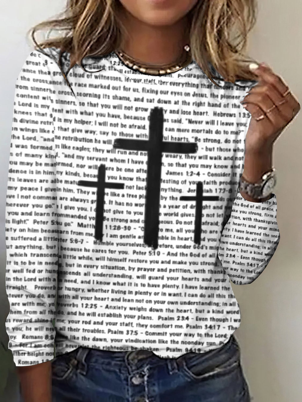 Cross pattern printed long sleeved T-shirt