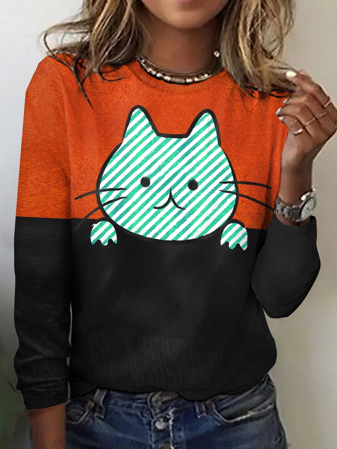 Cute kitten printed long sleeved T-shirt