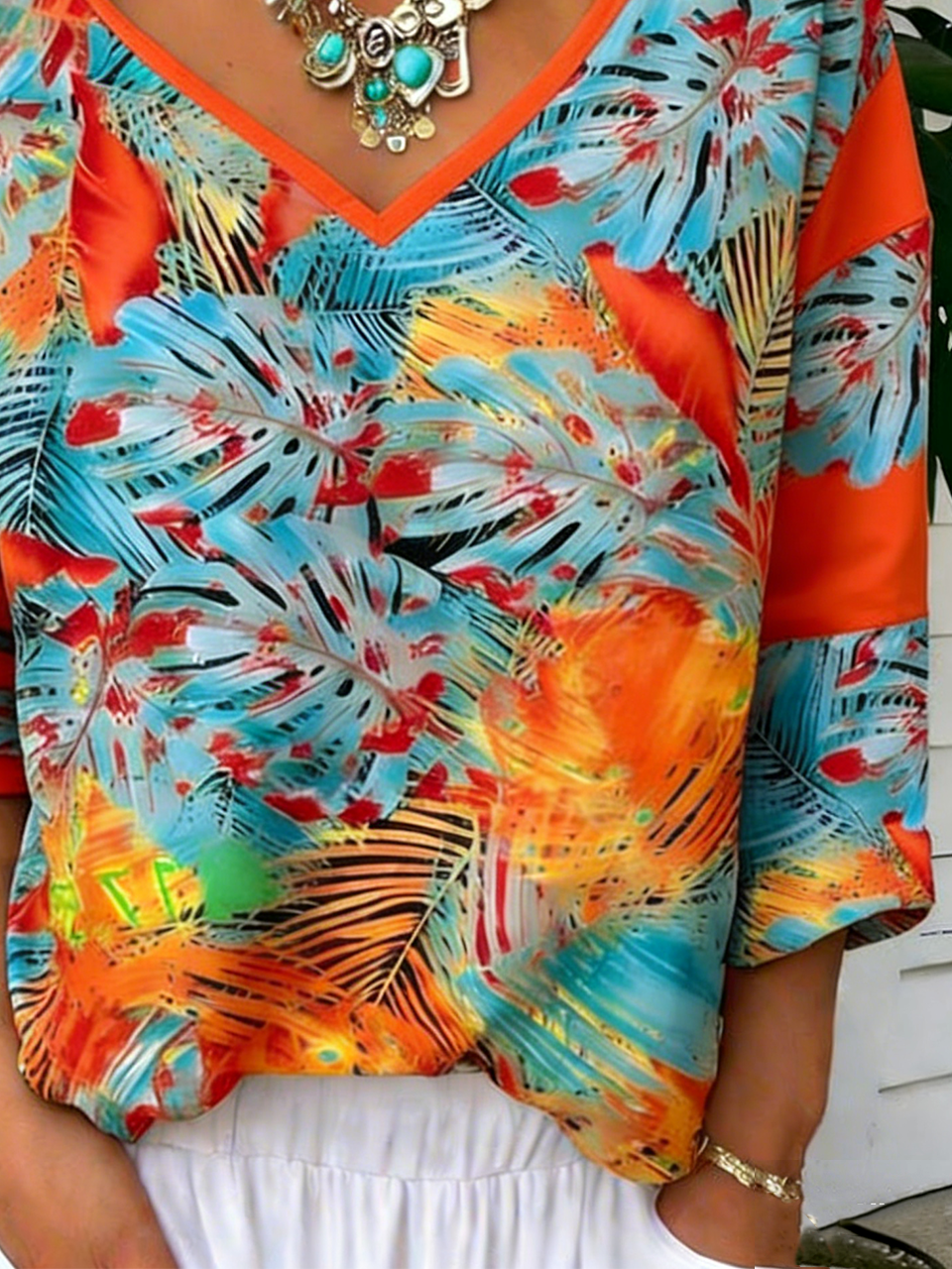 Palm Leaf V Neck Vintage T-Shirt