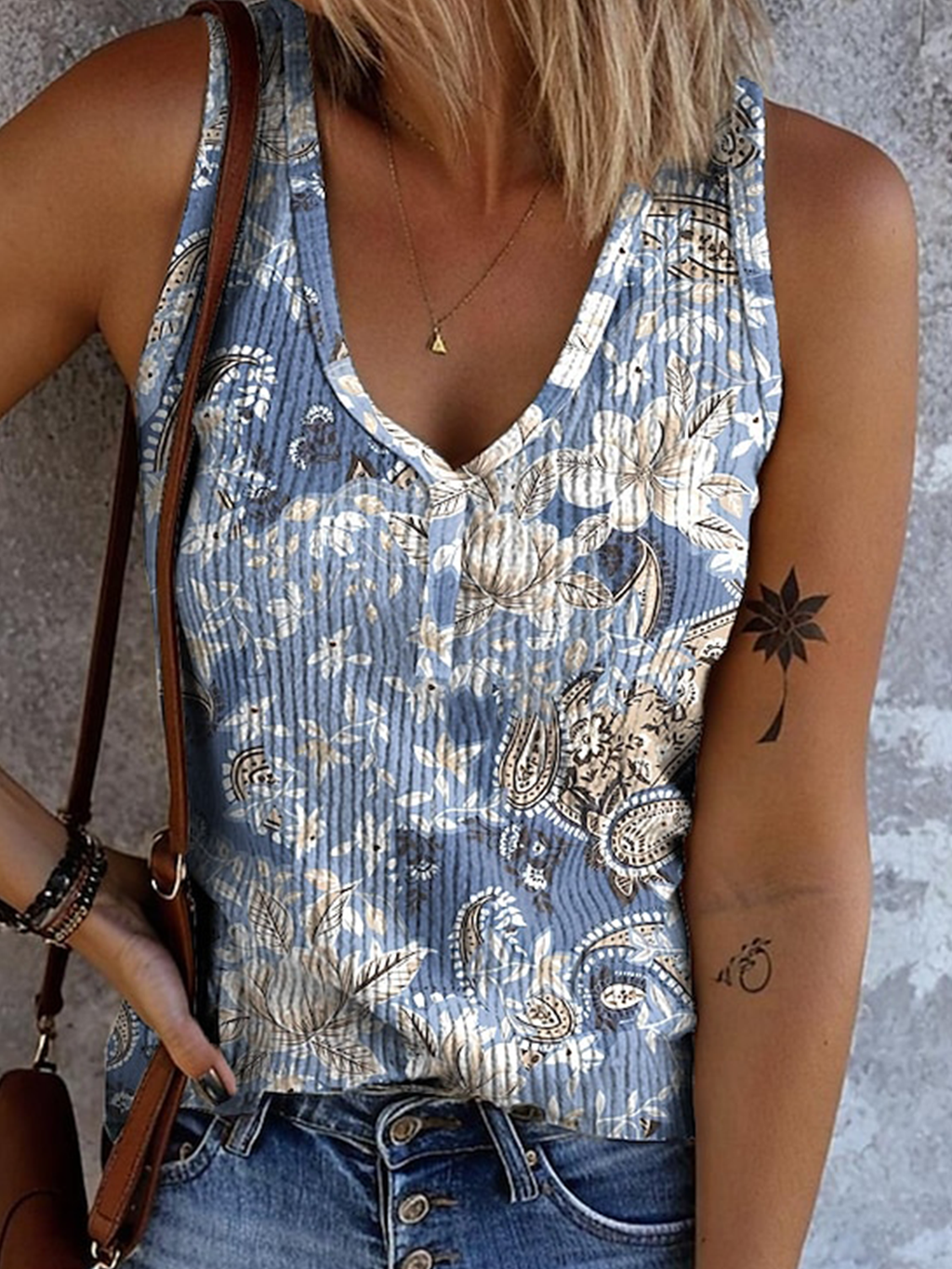 Casual Regular Fit Floral Tank Top