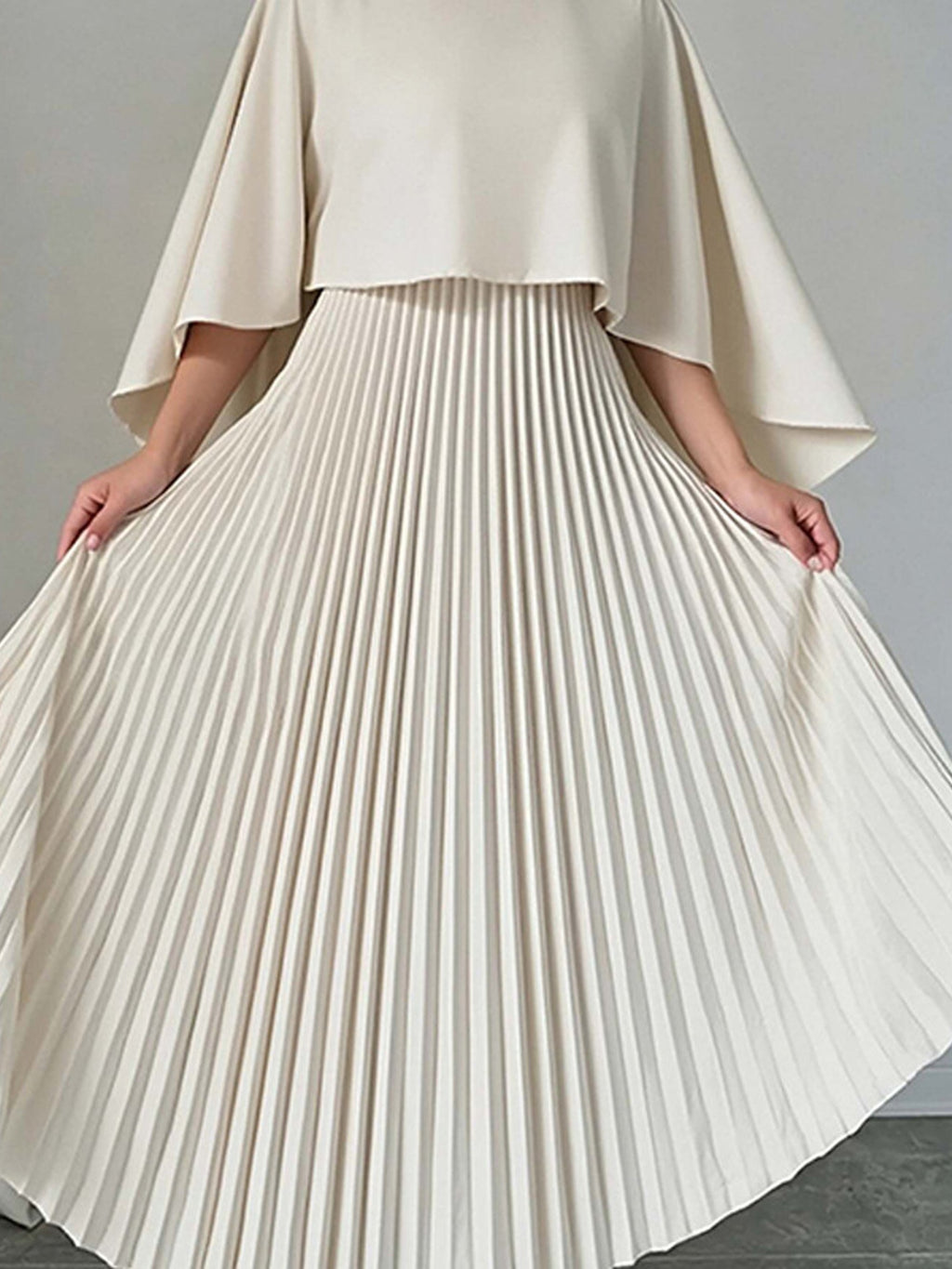 Plain Crew Neck batwing sleeve Pleated Elegant Maxi Dress